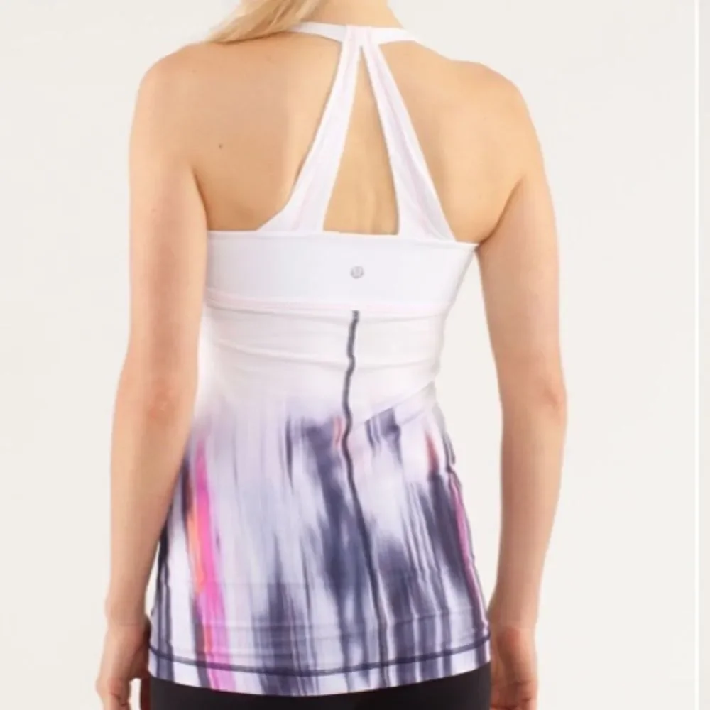 Lululemon Scoop Me Up Tank Mirage Indigo /White 4‎